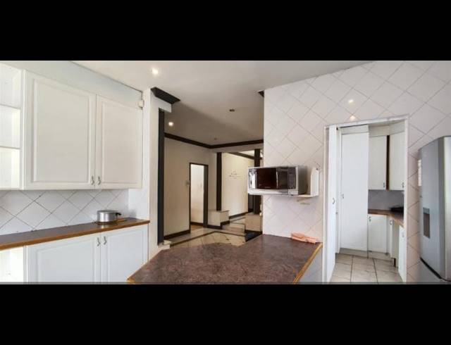 4 BEDROOM HOUSE FOR SALE IN PRIMROSE